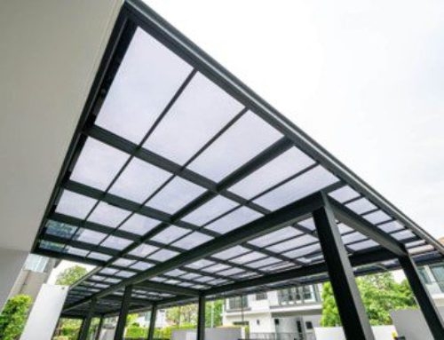 Is Polycarbonate or Fibreglass the Best Roofing Material for Your Home?